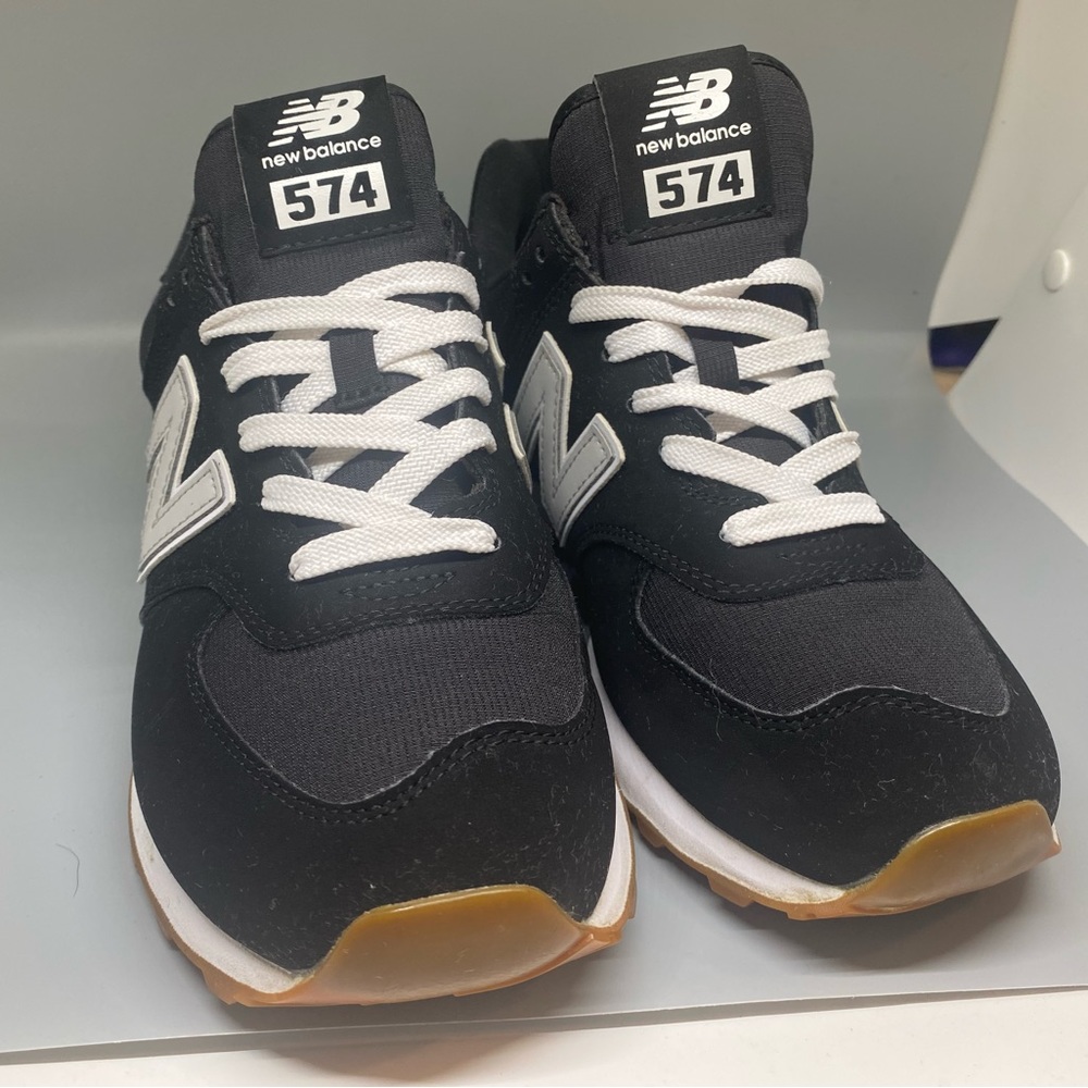 New Balance 574 men’s size 8